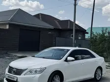 Toyota Camry 2013 года за 8 850 000 тг. в Актобе