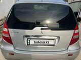 Mercedes-Benz A 170 2005 годаүшін3 000 000 тг. в Актау – фото 2