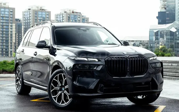 BMW X7 2023 года за 50 000 000 тг. в Алматы