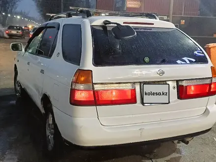 Nissan R'nessa 1998 года за 2 100 000 тг. в Алматы