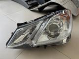 Фара передняя W207 Mercedes за 120 000 тг. в Алматы