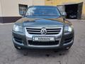 Volkswagen Touareg 2008 года за 6 000 000 тг. в Караганда