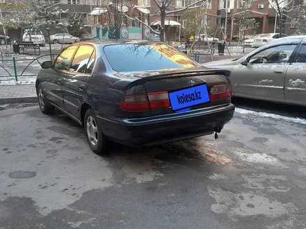 Toyota Carina E 1995 года за 2 000 000 тг. в Алматы – фото 3