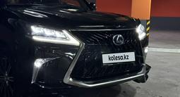 Lexus LX 570 2019 годаfor50 000 000 тг. в Астана