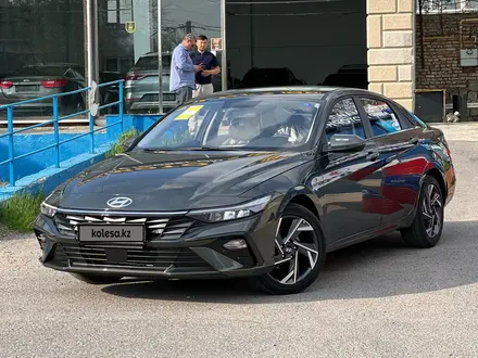 Hyundai Elantra 2024 года за 9 400 000 тг. в Шымкент