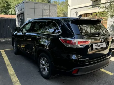 Toyota Highlander 2014 года за 12 300 000 тг. в Алматы – фото 3