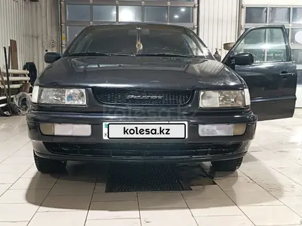 Volkswagen Passat 1994 года за 1 900 000 тг. в Костанай – фото 3