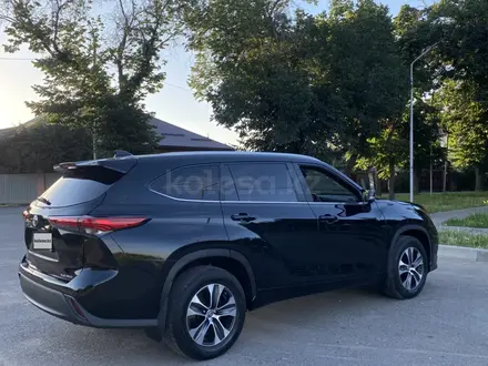 Toyota Highlander 2023 года за 24 000 000 тг. в Алматы – фото 6