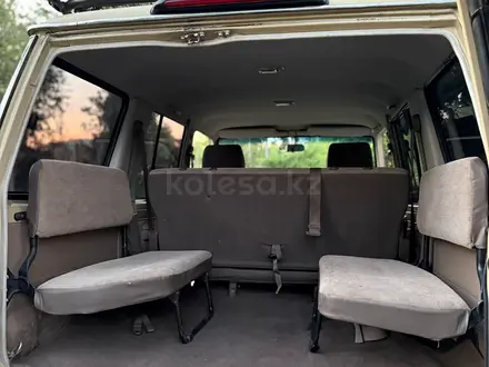 Toyota Land Cruiser 2008 года за 17 990 000 тг. в Алматы – фото 17