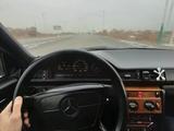 Mercedes-Benz E 220 1990 года за 1 700 000 тг. в Кызылорда – фото 2