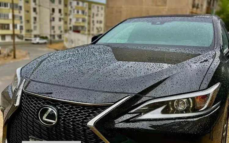 Lexus ES 350 2020 года за 21 000 000 тг. в Актау