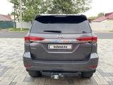 Toyota Fortuner 2018 года за 15 000 000 тг. в Усть-Каменогорск – фото 5