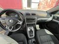 Skoda Octavia 2010 года за 3 000 000 тг. в Актобе – фото 15