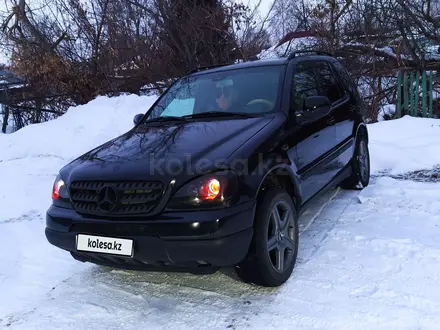 Mercedes-Benz ML 350 2004 года за 3 000 000 тг. в Усть-Каменогорск – фото 2