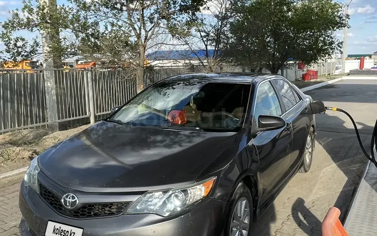 Toyota Camry 2013 года за 5 000 000 тг. в Атырау