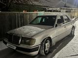 Mercedes-Benz E 230 1992 годаfor790 000 тг. в Кентау