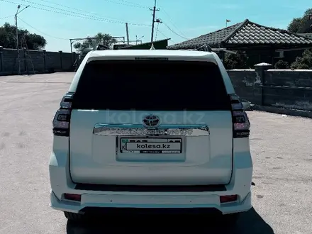 Toyota Land Cruiser Prado 2017 года за 29 500 000 тг. в Алматы – фото 5