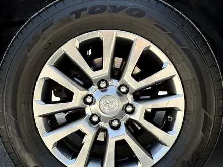 Toyota Land Cruiser Prado 2017 года за 29 500 000 тг. в Алматы – фото 11