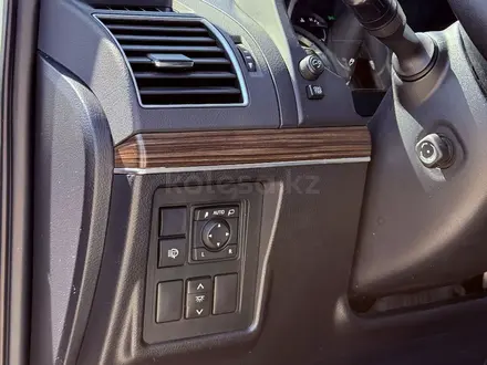 Toyota Land Cruiser Prado 2017 года за 29 500 000 тг. в Алматы – фото 13
