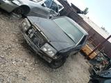 Mercedes-Benz E 200 1993 годаүшін1 234 555 тг. в Тараз