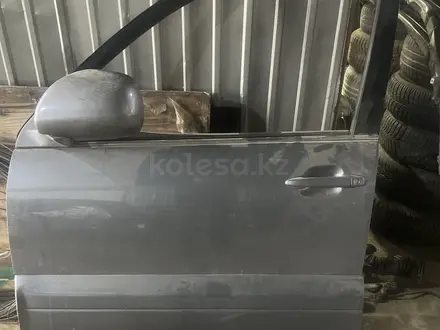 Дверь на Lexus GX460 за 102 030 тг. в Астана