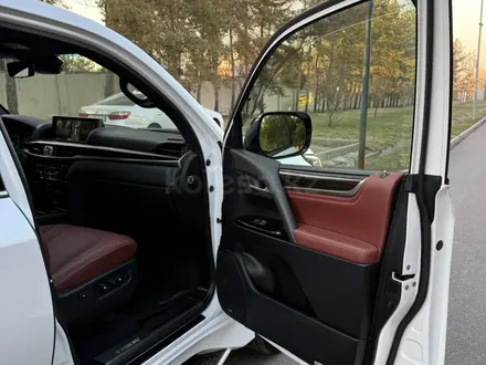 Lexus LX 570 2021 года за 56 500 000 тг. в Алматы – фото 17