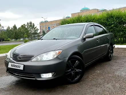 Toyota Camry 2005 года за 5 400 000 тг. в Астана