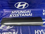 Молдинг двери передней правой Hyundai Santa Fe TM за 64 300 тг. в Костанай
