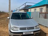 Volkswagen Golf 2002 года за 1 000 000 тг. в Уральск