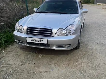 Hyundai Sonata 2002 года за 2 200 000 тг. в Шымкент – фото 2