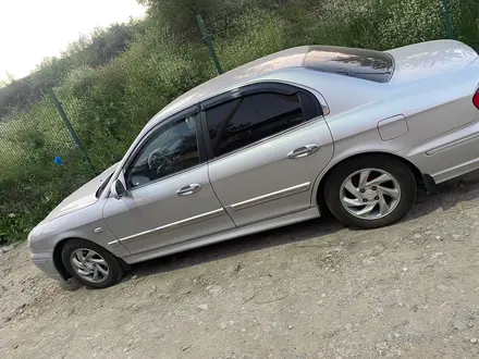 Hyundai Sonata 2002 года за 2 200 000 тг. в Шымкент – фото 4
