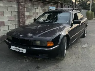 BMW 735