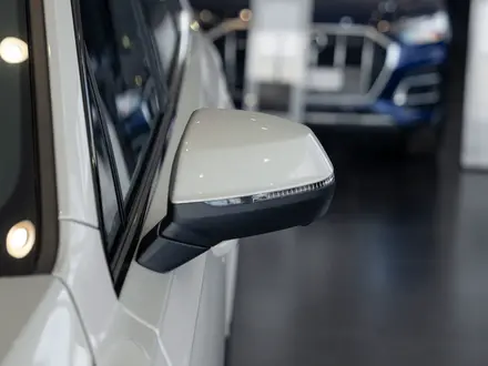 Audi Q7 55 TFSI 2024 года за 53 970 000 тг. в Алматы – фото 14