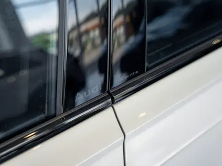 Audi Q7 55 TFSI 2024 года за 53 970 000 тг. в Алматы – фото 17