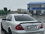 Mercedes-Benz E 320 2002 годаүшін7 000 000 тг. в Уральск – фото 4