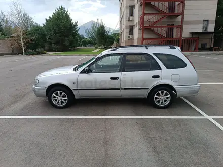 Toyota Corolla 2000 года за 2 300 000 тг. в Алматы – фото 2