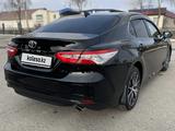 Toyota Camry 2021 года за 15 550 000 тг. в Алматы – фото 5