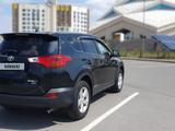 Toyota RAV4 2014 годаүшін8 999 000 тг. в Астана