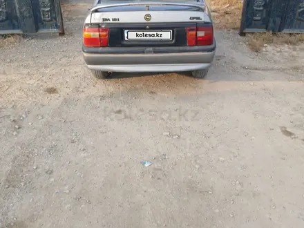 Opel Vectra 1993 года за 580 000 тг. в Шиели – фото 6