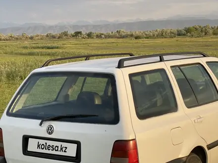 Volkswagen Golf 1996 года за 1 050 000 тг. в Тараз – фото 4