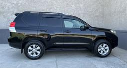Toyota Land Cruiser Prado 2013 года за 13 900 000 тг. в Актау