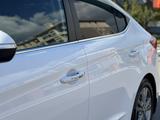 Hyundai Elantra 2017 года за 8 200 000 тг. в Астана – фото 2