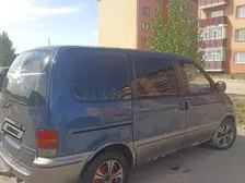 Nissan Serena, 1997