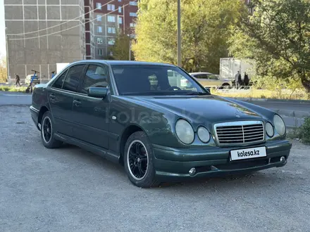 Mercedes-Benz E 230 1996 года за 2 790 000 тг. в Караганда