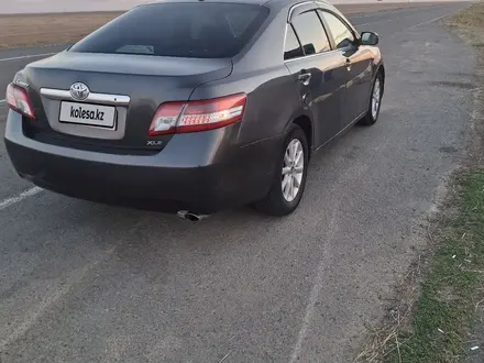 Toyota Camry 2010 года за 4 800 000 тг. в Уральск – фото 3