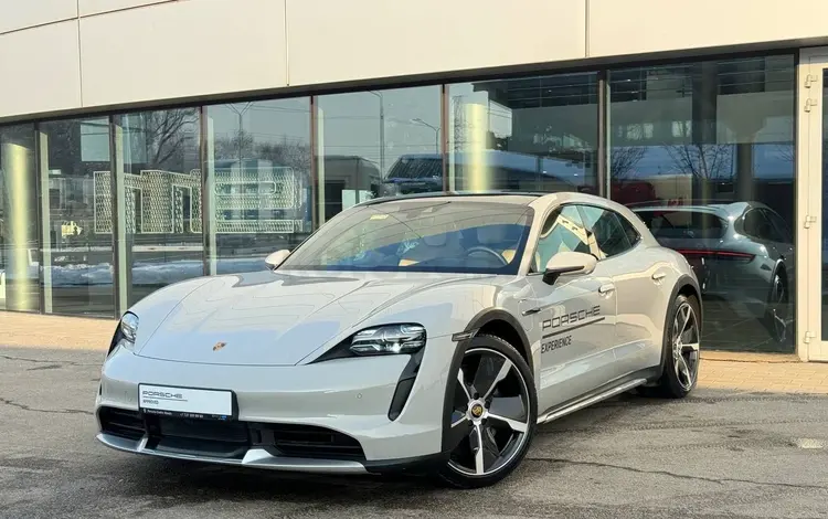Porsche Taycan 2023 года за 65 000 000 тг. в Алматы