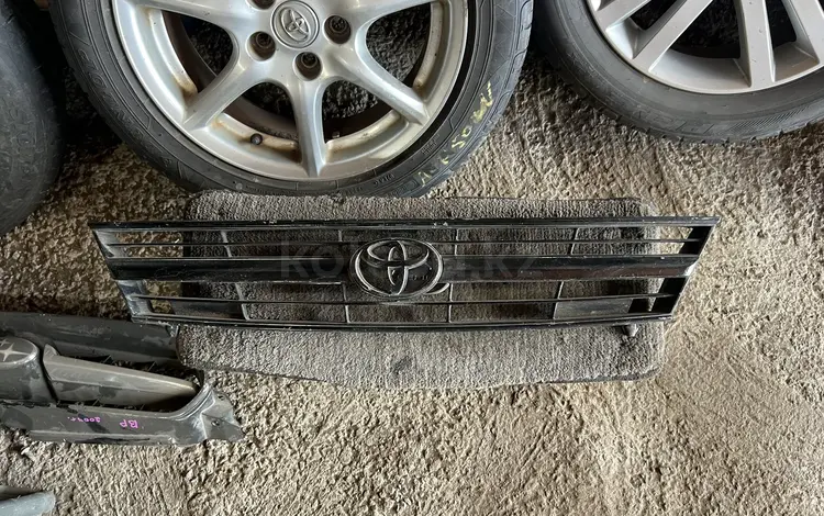 Решетка передняя оригинал TOYOTA ESTIMA PREVIAүшін1 000 тг. в Астана