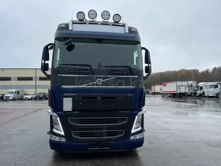 Volvo  6х4 2018 года за 52 000 000 тг. в Алматы – фото 7