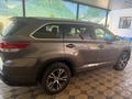 Toyota Highlander 2017 года за 14 000 000 тг. в Шымкент – фото 3