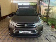 Toyota Highlander, 2017